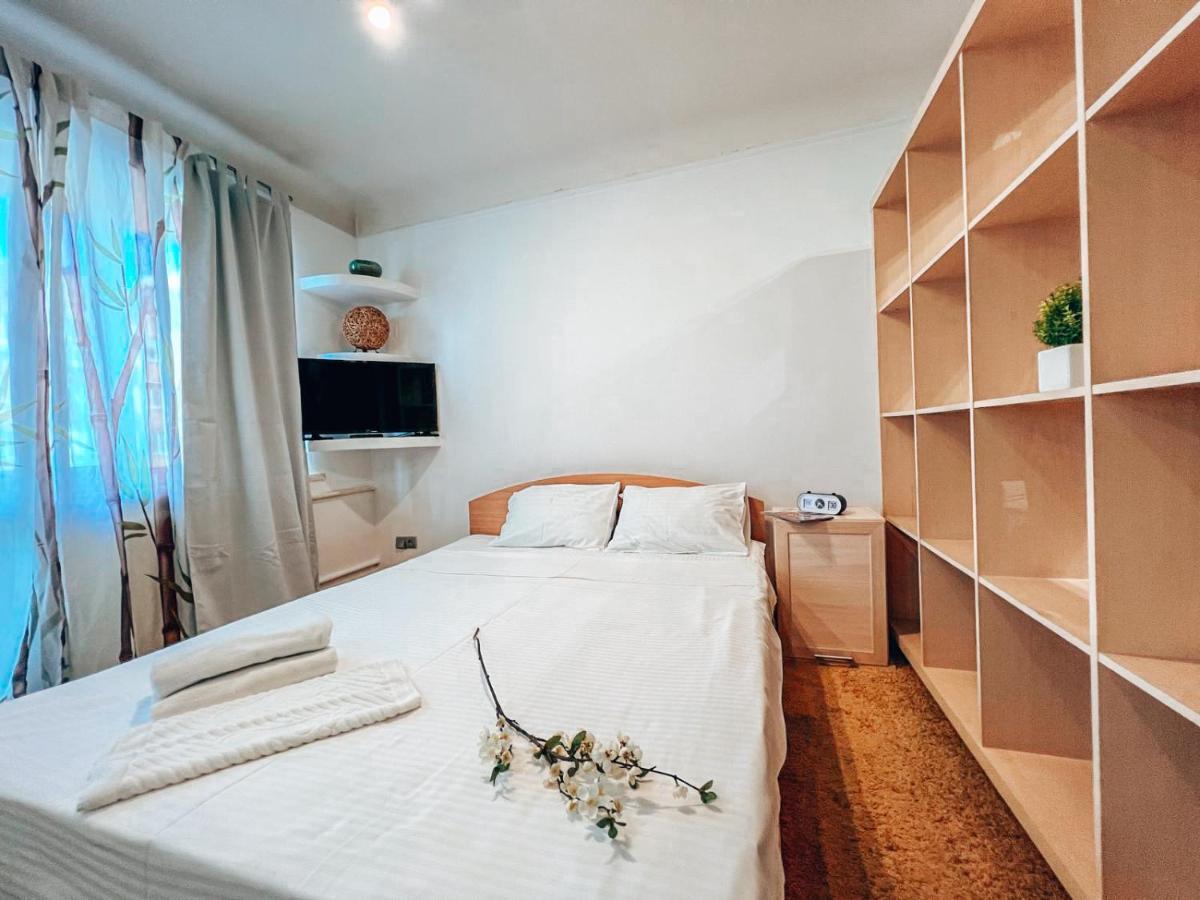 Apartment In The Center Of เคียฟ ภายนอก รูปภาพ