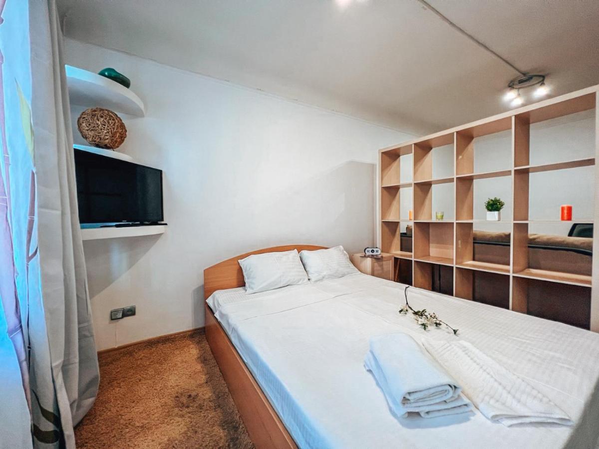 Apartment In The Center Of เคียฟ ภายนอก รูปภาพ