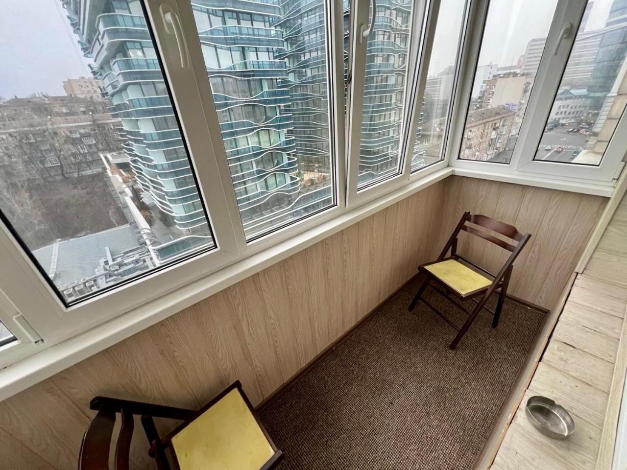Apartment In The Center Of เคียฟ ภายนอก รูปภาพ