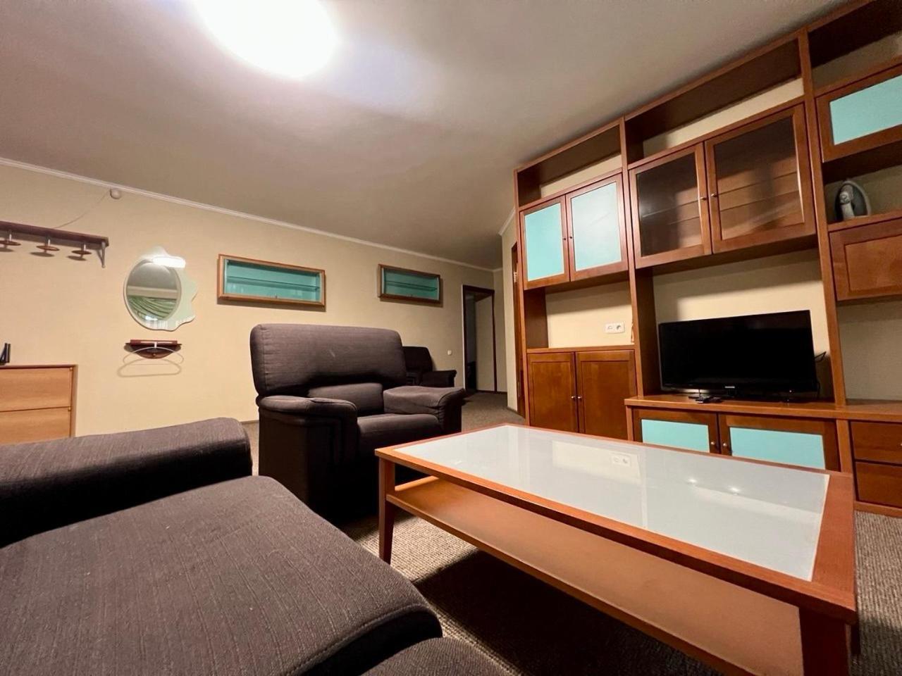 Apartment In The Center Of เคียฟ ภายนอก รูปภาพ
